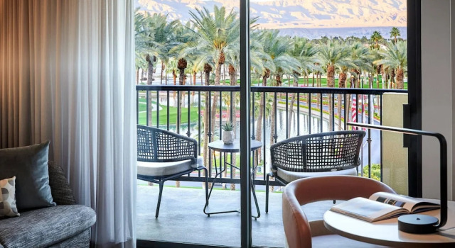 Номер Standard c 1 комнатой с балконом JW Marriott Desert Springs Resort & Spa
