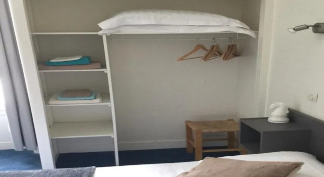 Номер Economy Hôtel des Pins