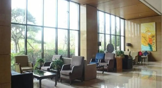 Guihe Siji Hotel, Buchen Sie Hotel Huancui Weihai