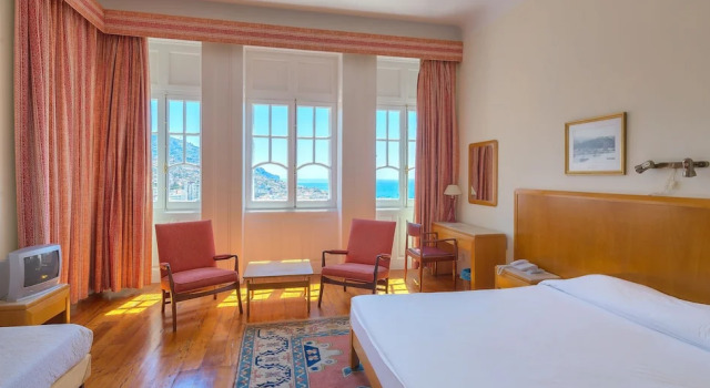 Трёхместный номер Standard с видом на море Hotel Monte Carlo