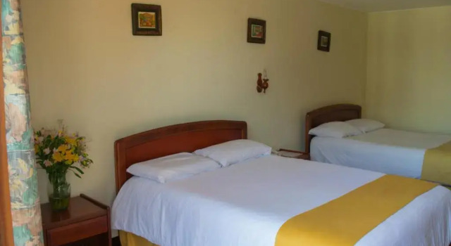 Трёхместный номер Standard с балконом и с красивым видом из окна Hotel Dinastia Real