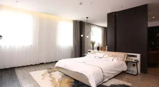 Люкс Business Pengmei Hotel (Wuxi Yixing Longbeishan Forest Park1287207)
