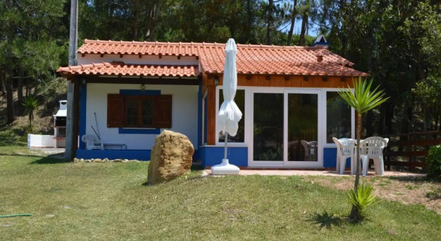 Коттедж с 2 комнатами Quinta dos Mangues