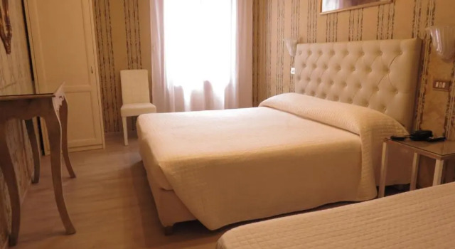 Трёхместный номер Standard Hotel Bridge