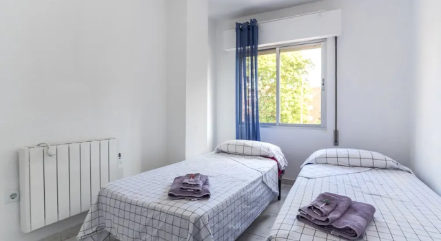 Apartamentos Complutum, Забронировать Апартаменты/квартира Алькала-де-Энарес Провинция Мадрид, рядом с Культурный центр Entrevista
