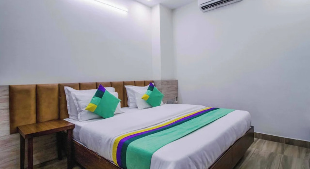 Номер Standard Treebo Paras Raj Near City Palace