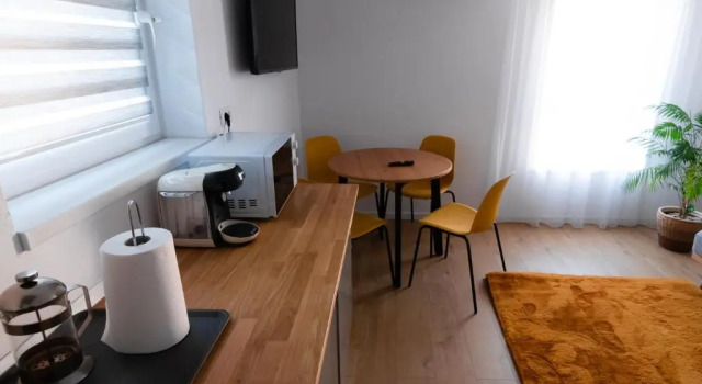 Апартаменты Цокольный этаж Urban Six Apartments