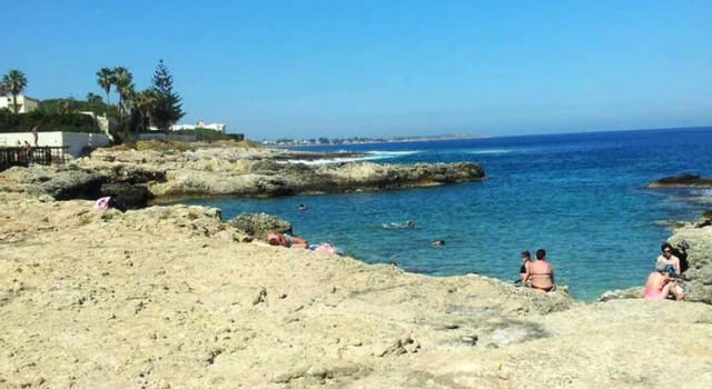 Apartment With 3 Bedrooms in Fontane Bianche, With Wonderful sea View, Enclosed Garden and Wifi - 100 m From the Beach