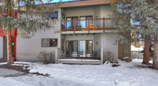 1125 Flying Dutchman 1 Bedroom Condo by RedAwning, Забронировать Апартаменты/квартира Отели Кистон с бассейном, Бассейн