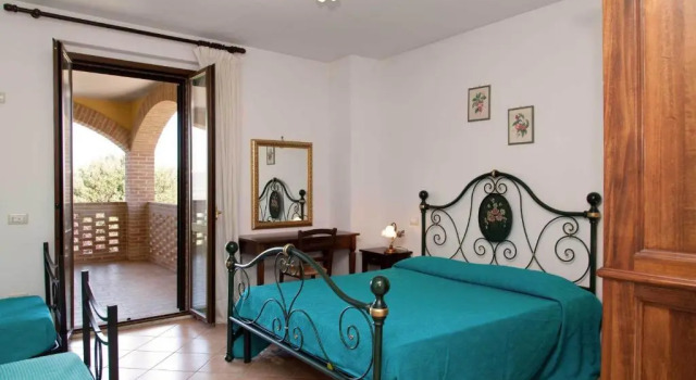 Casale Ulivi, Book Hotel Hoteller i Todi med pool, Swimmingpool