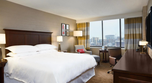 Номер Standard Sheraton Philadelphia University City Hotel