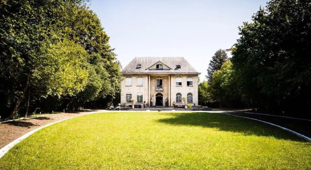 Manoir Du Prince, Prenota Bed & breakfast Hotel a Flanders con parcheggio, Parcheggio