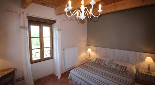 Xin Ya Yi Ren Inn, Prenota Hotel Lijiang Yunnan
