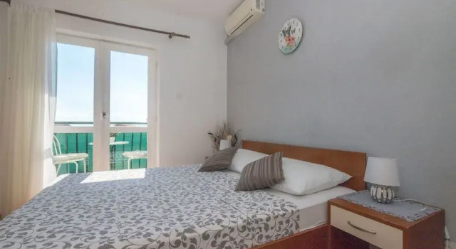 Apartments Tolj, Забронировать Апартаменты/квартира Игране Макарска Ривьера