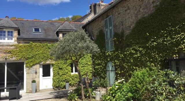 La Petite Cour, Забронировать Отель Отели Finistère с парковкой, Парковка