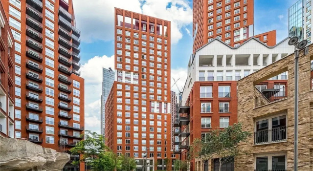 Luxury 2 Bedroom Apartment Near Central London, Varaa Huoneisto Asunnot kohteessa Merseyside, Huoneisto