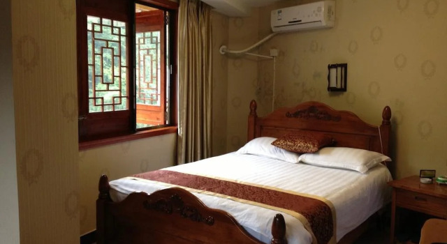 Moshang Huakai Guesthouse