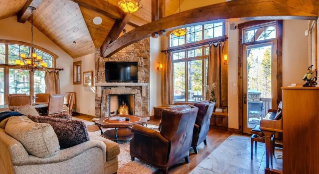 Bear Tracks Lodge, Забронировать Дом для отпуска Брекенридж Горнолыжный курорт Вейл, рядом с 5-кресельный подъемник