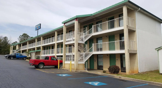 American Inn, Rezervați Hotel St. Andrews Statele Unite ale Americii