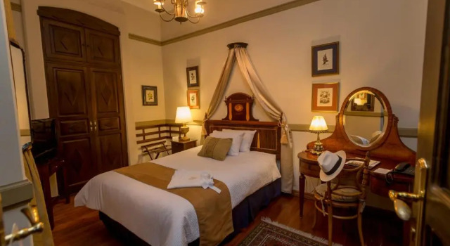 Standard Zimmer Mansion Alcazar