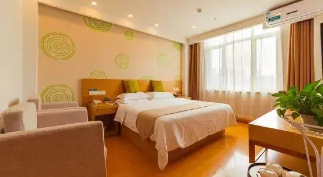 Четырёхместный семейный люкс GreenTree Inn (Tangshan Road North Area Xueyuan Road Branch)