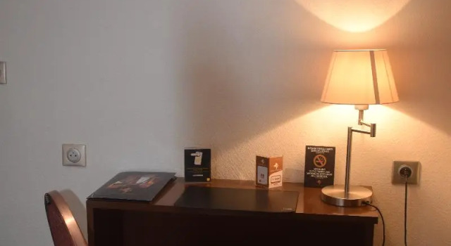 Двухместный номер Standard Metropol Hotel