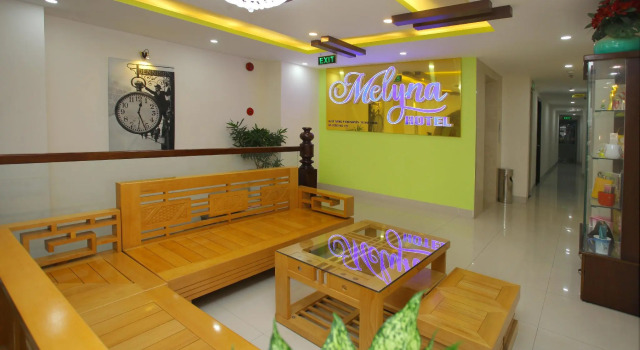Люкс с балконом и рядом с пляжем Melyna Hotel
