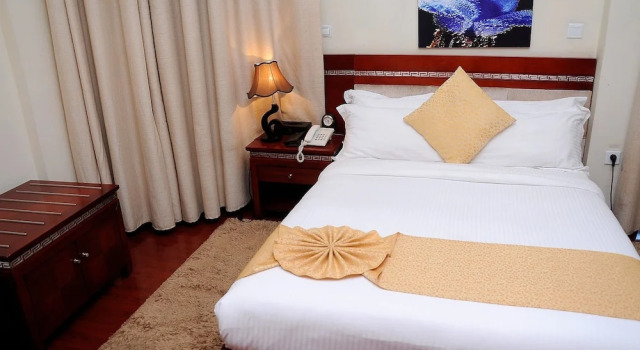 Двухместный номер Standard Zola International Hotel