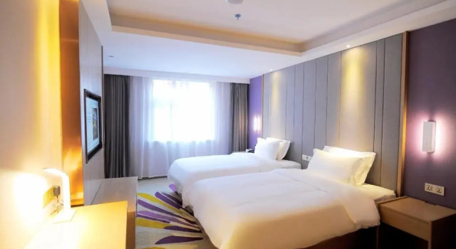 Семейный номер Standard Lavande Hotel Gulin railway station Shangzhi Alley