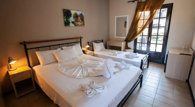 Avra Ηouse, Prenota Hotel Hotel economici a Kassandra