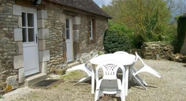 Gîte Moulins-le-Carbonnel, 3 pièces, 6 personnes - FR-1-410-153, Rezervovat Hotel Moulins-le-Carbonnel 