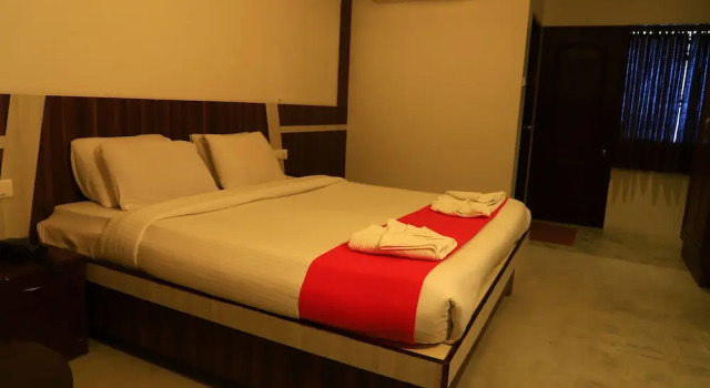 Hotel Velan International
