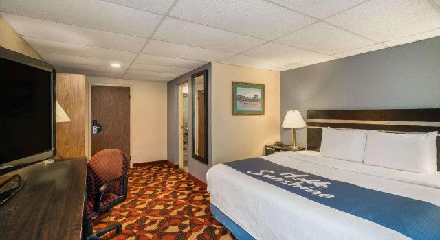 Двухместный номер Standard Days Inn By Wyndham Carlisle North