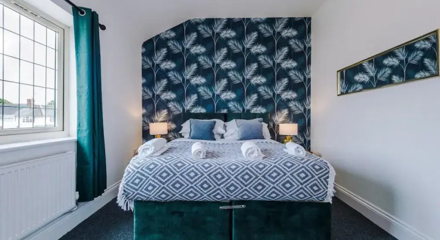 Lovely 4 Bed Litherland Apartment, Réserver Appartement Litherland Merseyside