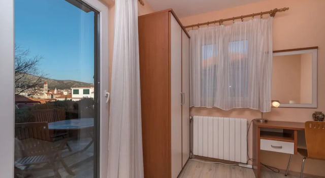 Villa Bakica, Buchen Sie Villa Hotels in Gespanschaft Split-Dalmatien mit Pool, Schwimmbad