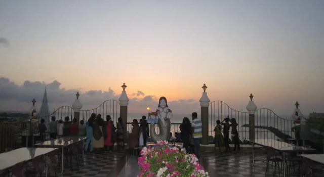 Hotel Chithra, Забронировать Отель Отели Канниякумари с парковкой, Парковка