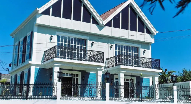 Private Villa by the Tea Estate