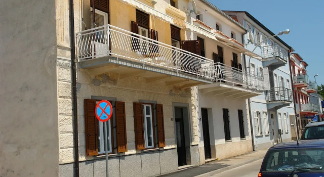 Apartments Latino