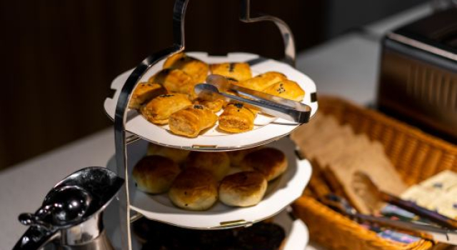 Yueting Mercure Hotel (Xi'an Bell Tower Dacha City Metro Station)