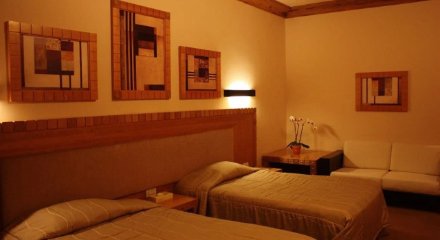 Terrebrune Hotel