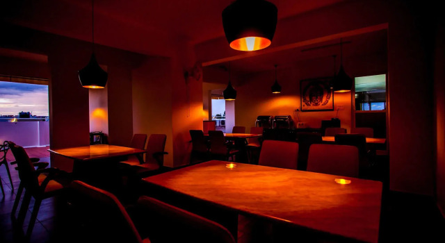 Northern Suites E Block, Rezervovat Hotel Hotely v Bangalore s parkováním, Parkování