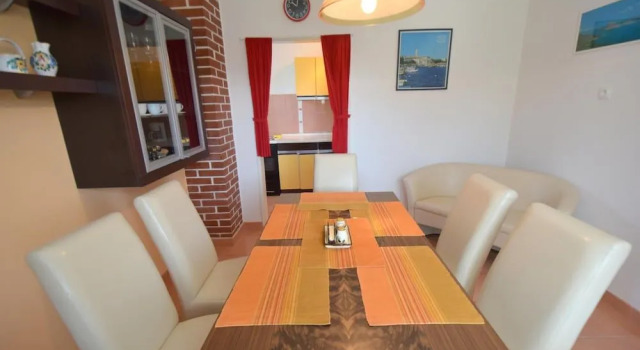Apartments Hana, Забронировать Апартаменты/квартира Отели Крка с парковкой, рядом с Krk Harbour, Парковка