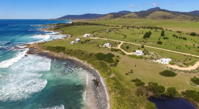 Вилла Saltwater - Absolute Oceanfront, Fire Pits, some Villas with Hot Tubs and Sauna