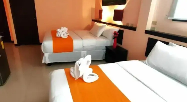 Семейный номер Standard c 1 комнатой с видом на город Hotel Los Algarrobos