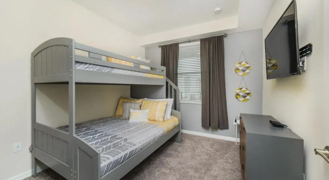 # 4751 Clock Tower Drive 303, Rezerwuj Hotel Hotele w Kissimmee z basenem, Basen
