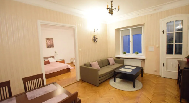 Люкс Deluxe Elegant Apartment Universitas