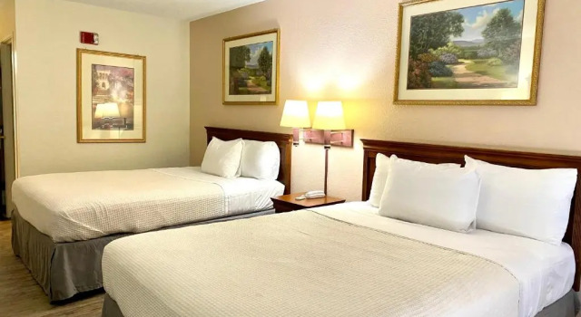 Четырёхместный номер Standard FairBridge Inn Express Mount Vernon