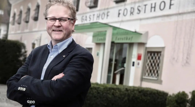 Landhotel Forsthof, Book Hotel  