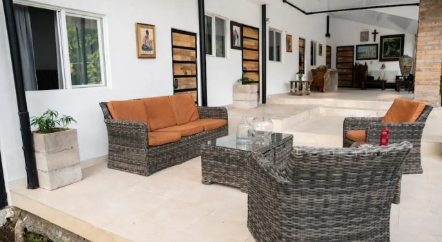 Двухместный номер Standard Amalfi Surf Lodge