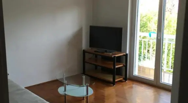 Apartment Velada, Забронировать Апартаменты/квартира Хвар Остров Хвар, рядом с Частный Пляж «Си Ю Румс»